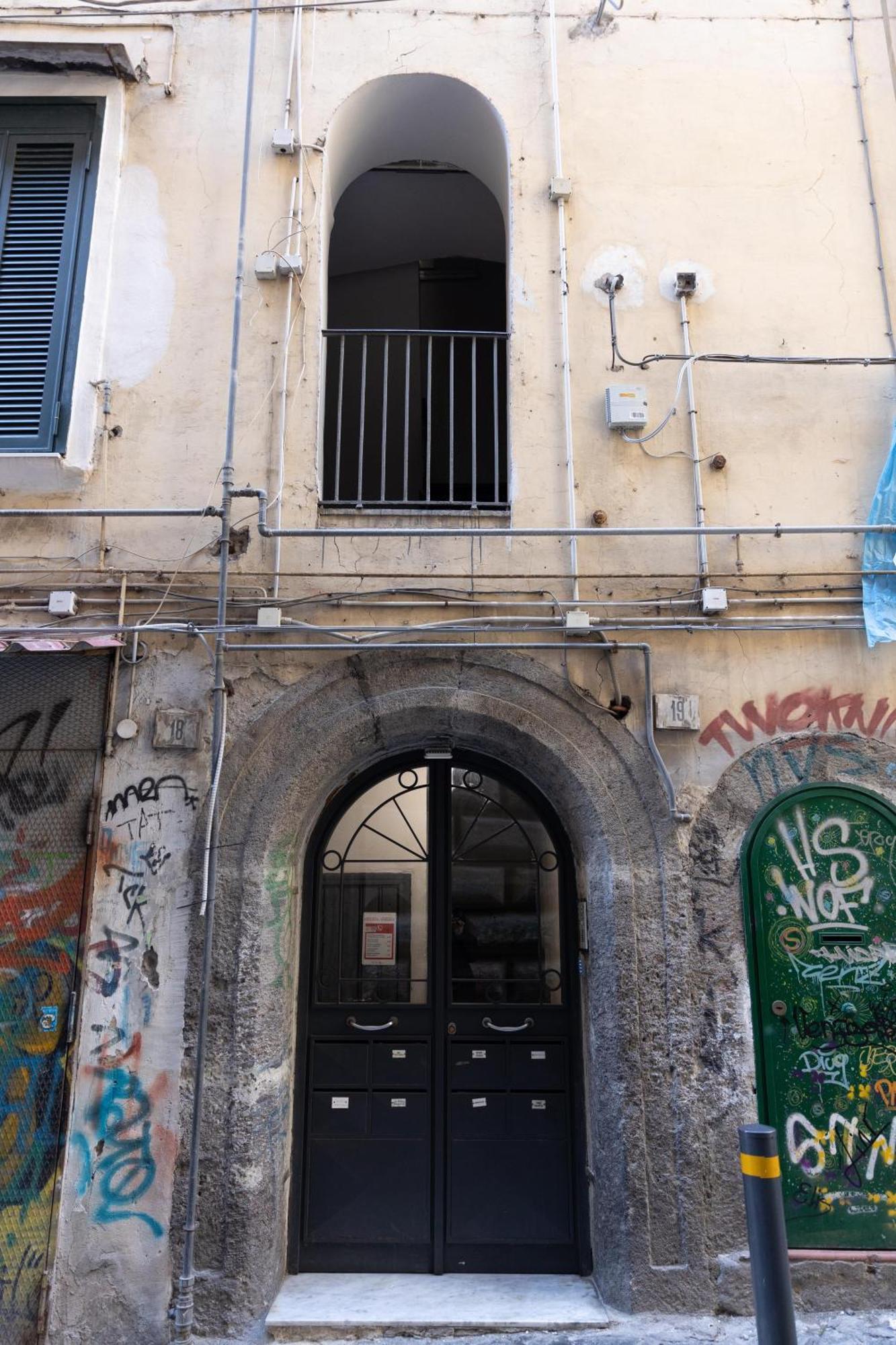 Famme Sta Cuiete Appartamento Napoli Centro Exterior photo